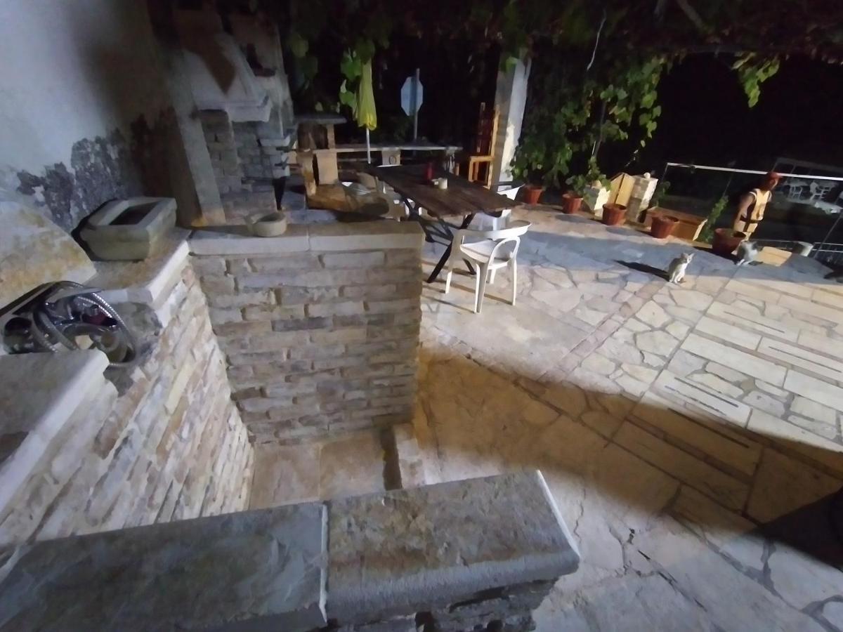 Stonemakers Hide Villa Karyotikon Dış mekan fotoğraf