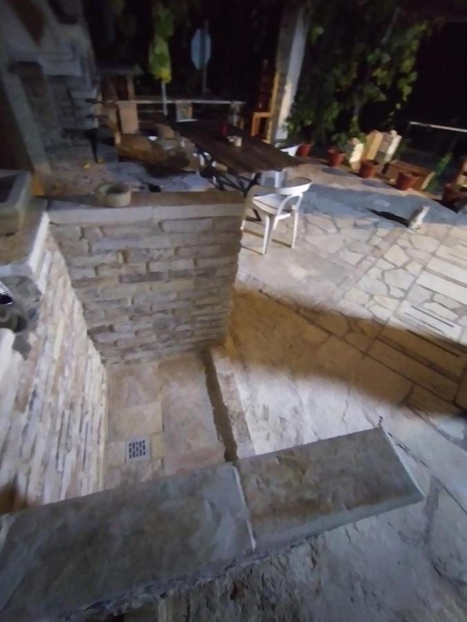 Stonemakers Hide Villa Karyotikon Dış mekan fotoğraf